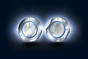 Vorder- und Rückseite der neuen 5 Euro Münze